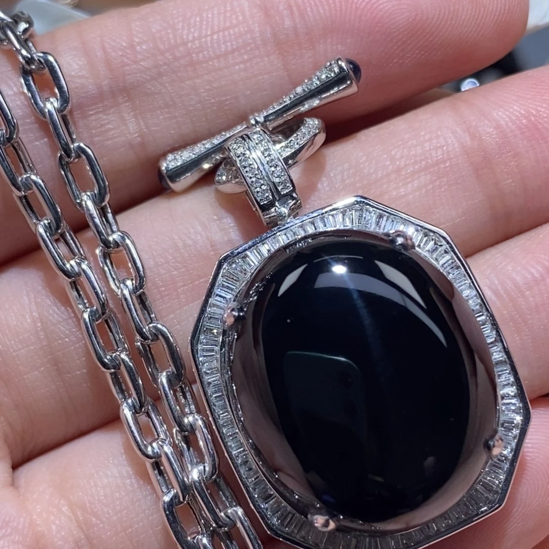 套链18K金镶嵌翡翠超**咪