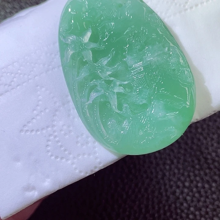 未镶嵌定制翡翠翡翠