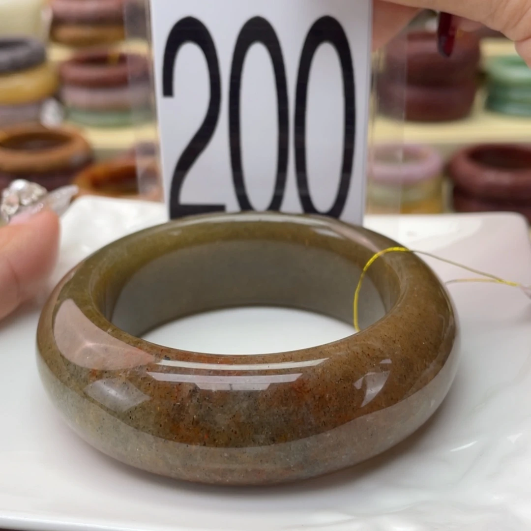 【闪购商品】石英质玉手镯未镶嵌