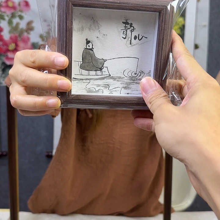 国画手绘小摆台12*12