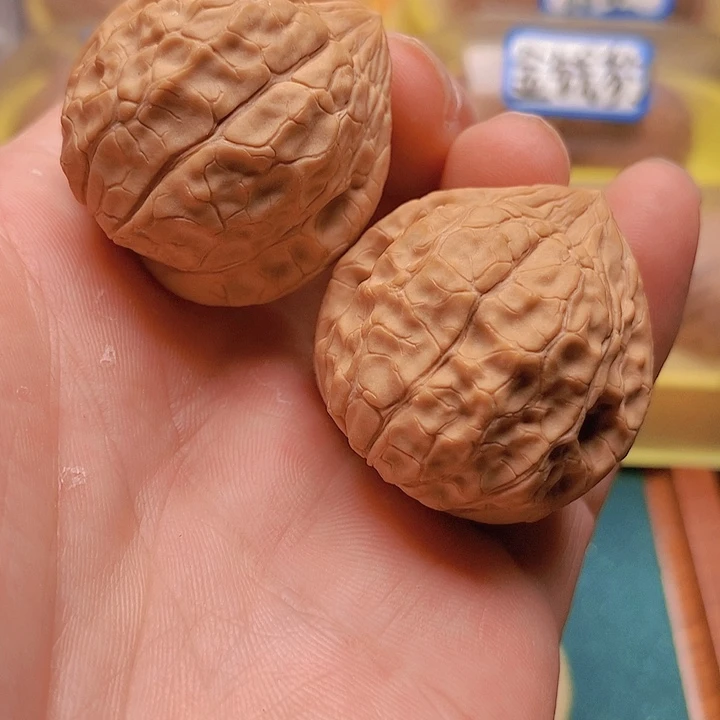 文玩核桃把件38龟甲纹