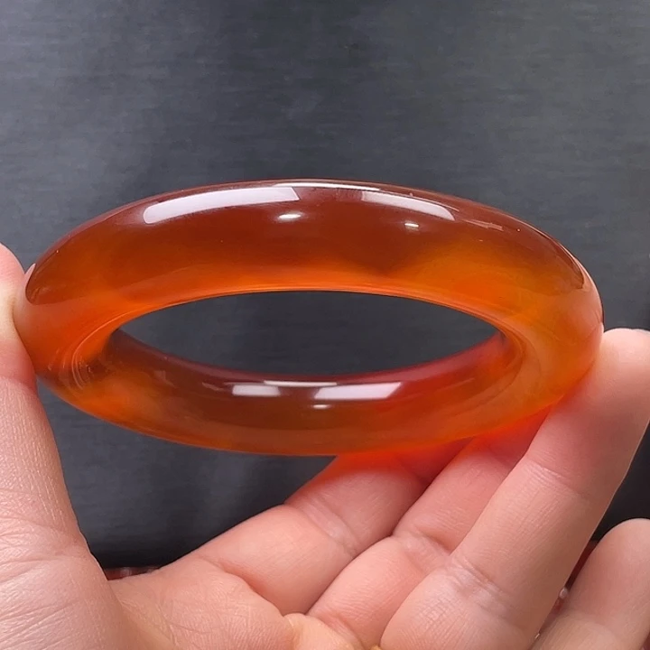 玛瑙/玉髓未镶嵌手镯58.3