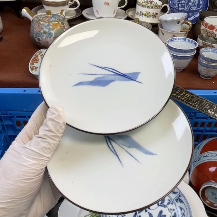 他家瓷器真美…开播了