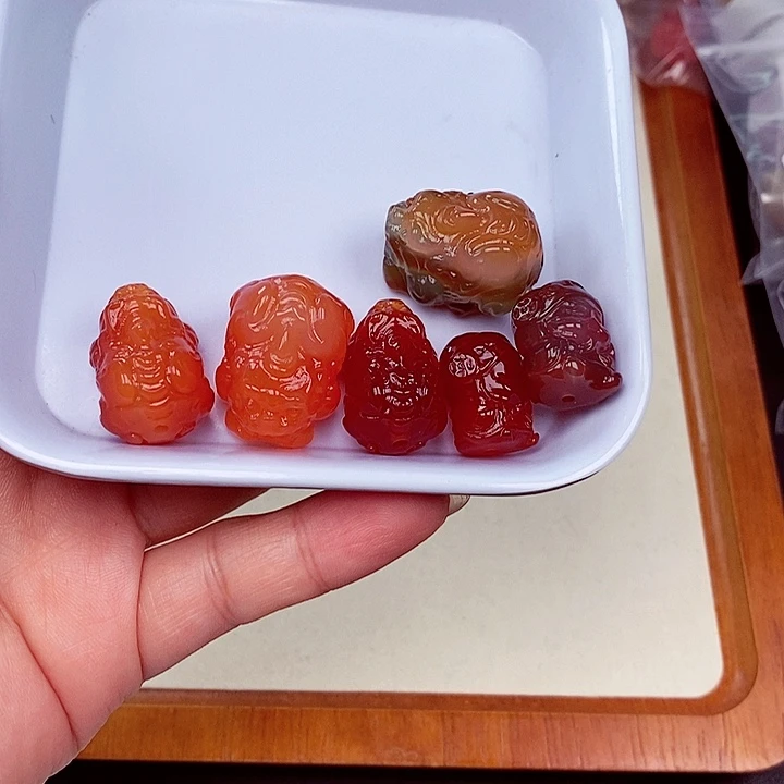 查罗石未镶嵌车挂?****?
