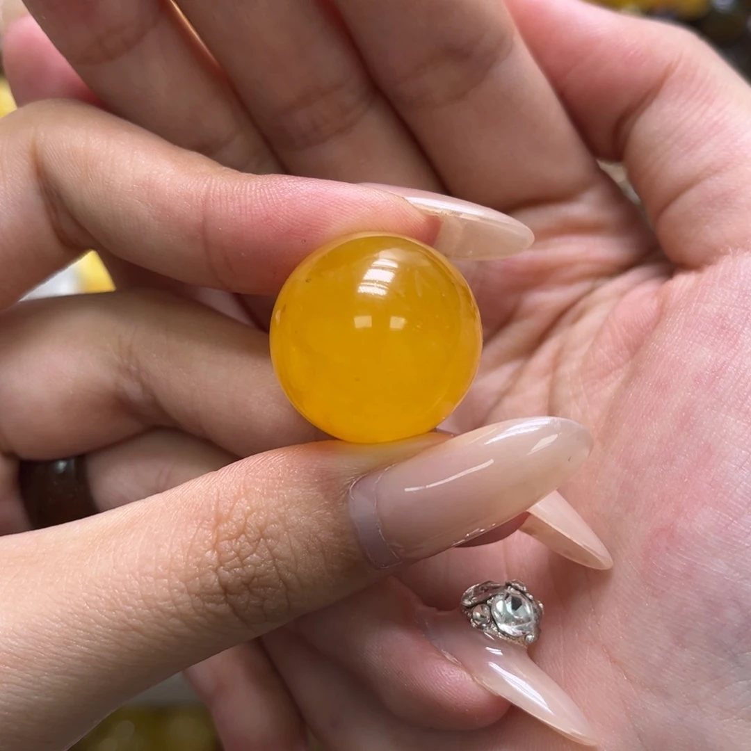 琥珀未镶嵌裸石天然琥珀胶皮圆珠卡21mm