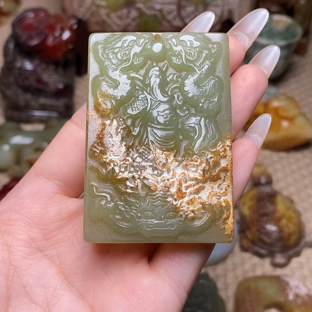 未镶嵌蛇纹石玉颈饰