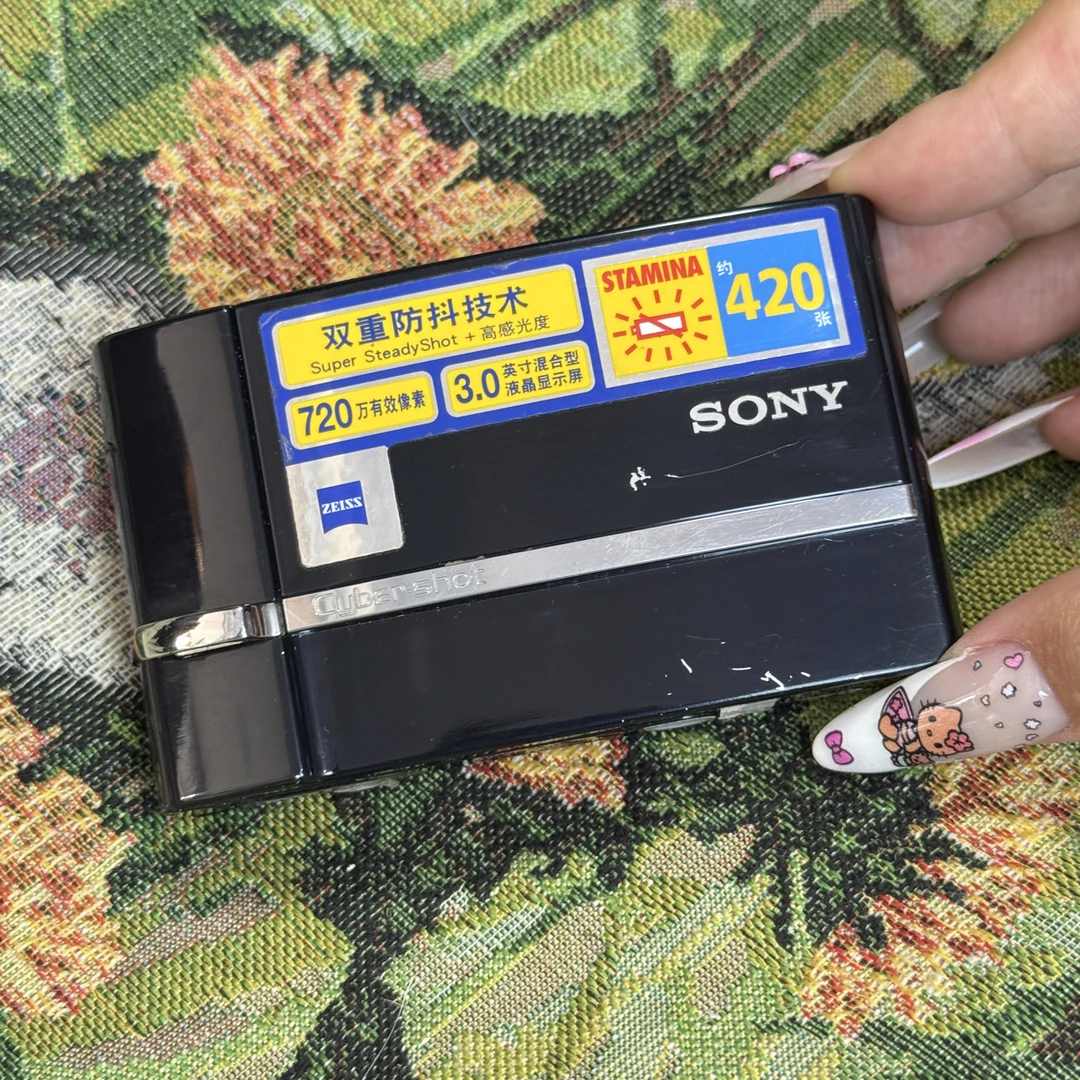 8新 Sony/索尼 t30 黑色  700w像素 复古ccd数码相机