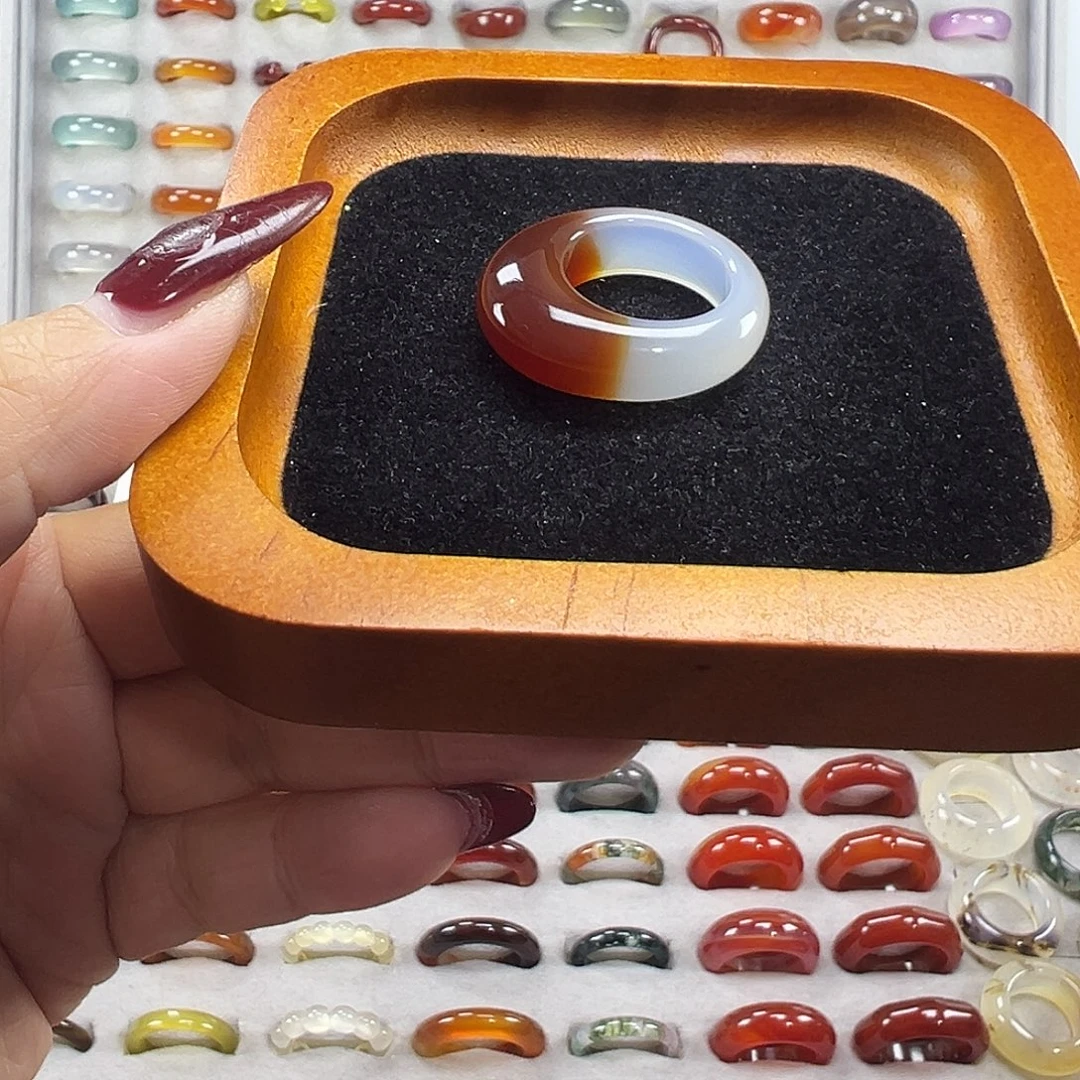 玛瑙/玉髓未镶嵌戒指B14不退换18.4港18