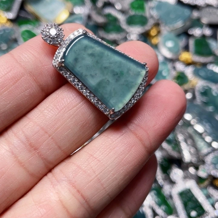 翡翠未镶嵌戒指天然A货翡翠镶嵌