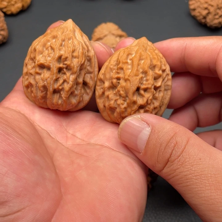 桃核吊坠鸡心40➕尺寸