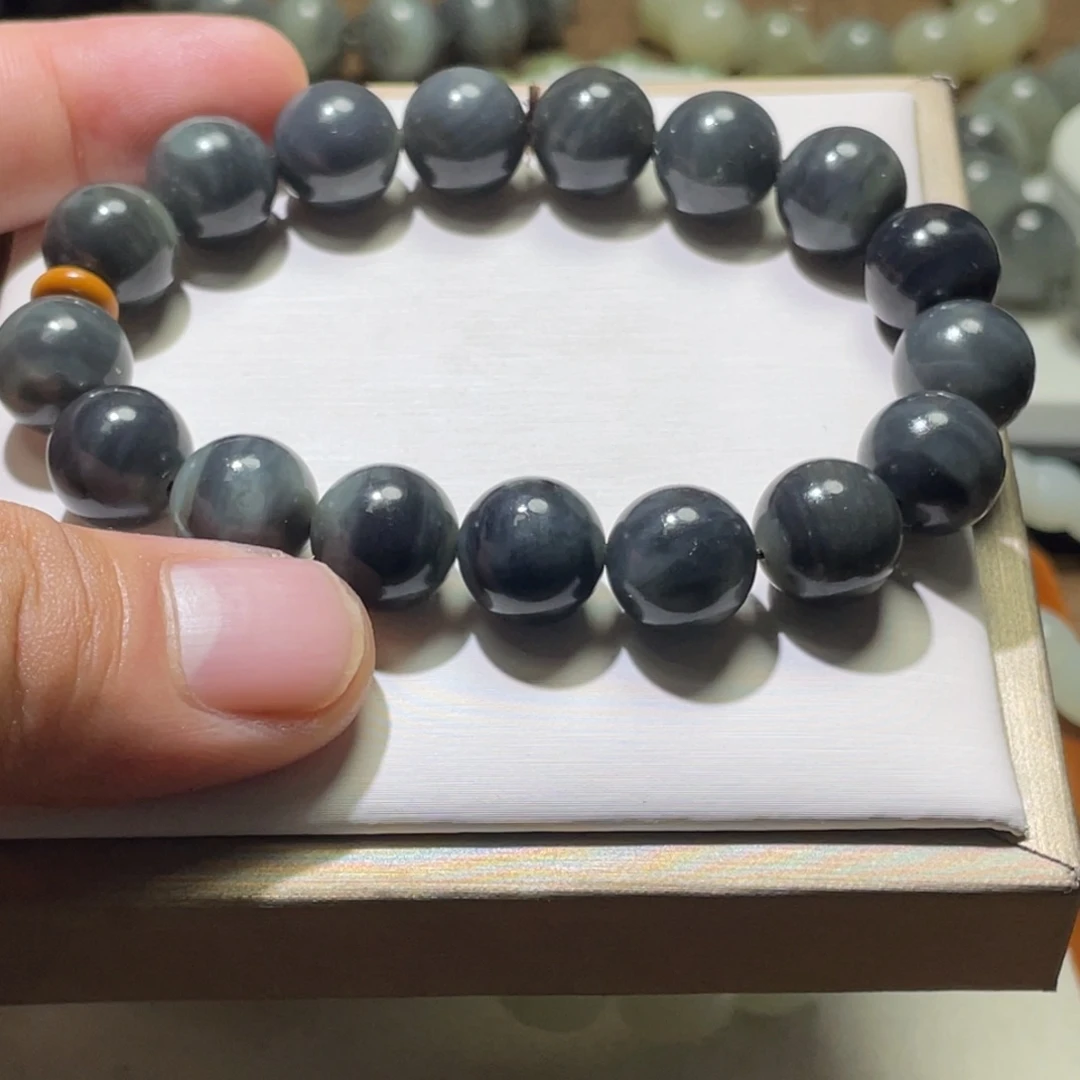 未镶嵌手链和田玉