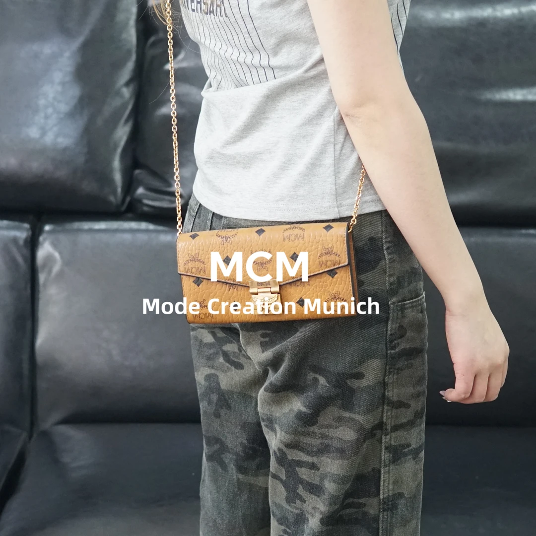 95新 MCM 干邑色金扣链条钱包/FYSD03514037/4037