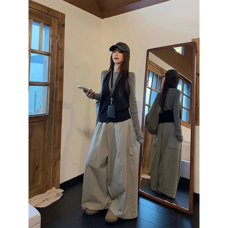 2025秋季新款时尚套装女士高腰显瘦阔腿工装裤百搭马甲针织两件套