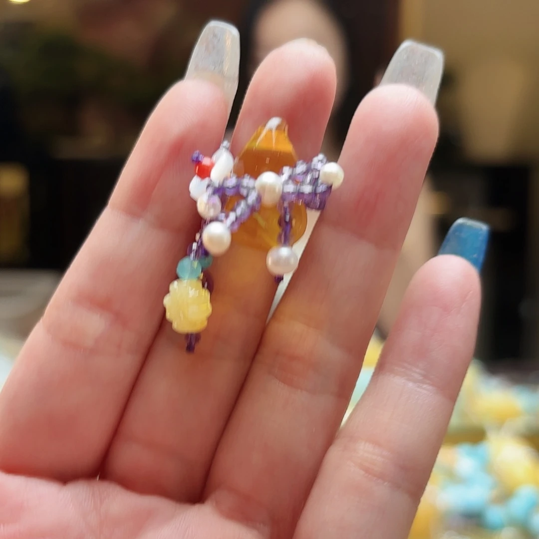 琥珀未镶嵌手镯琥珀