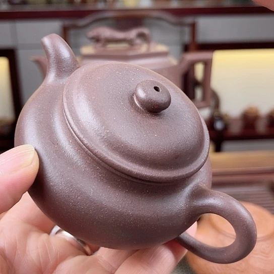 紫砂茶壶不知道怎么了