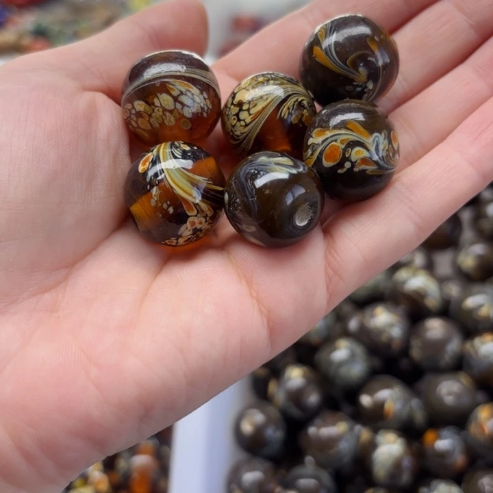 颈饰琉璃琉璃琉璃棕色单珠