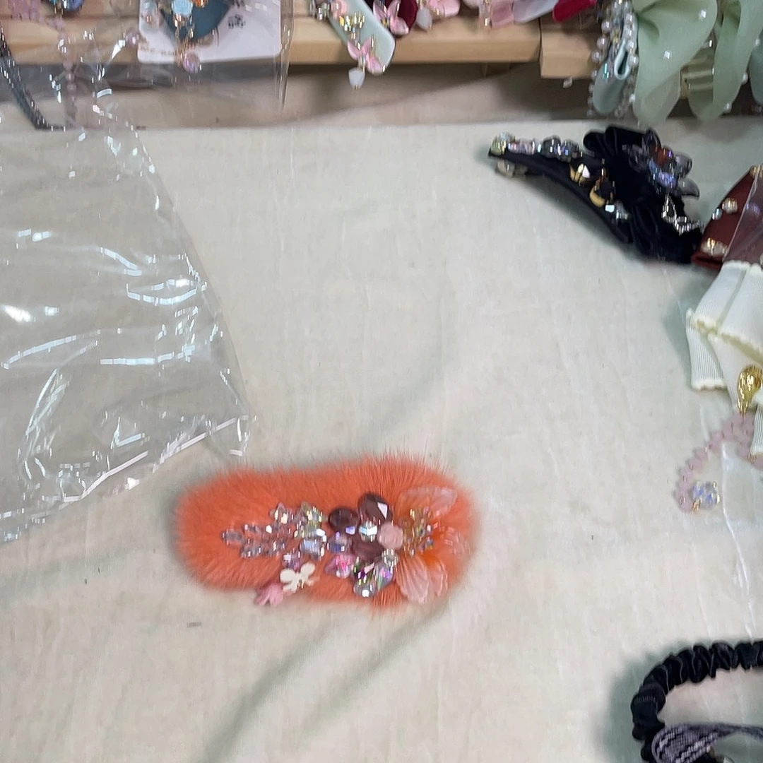 布艺铁合金特价商品