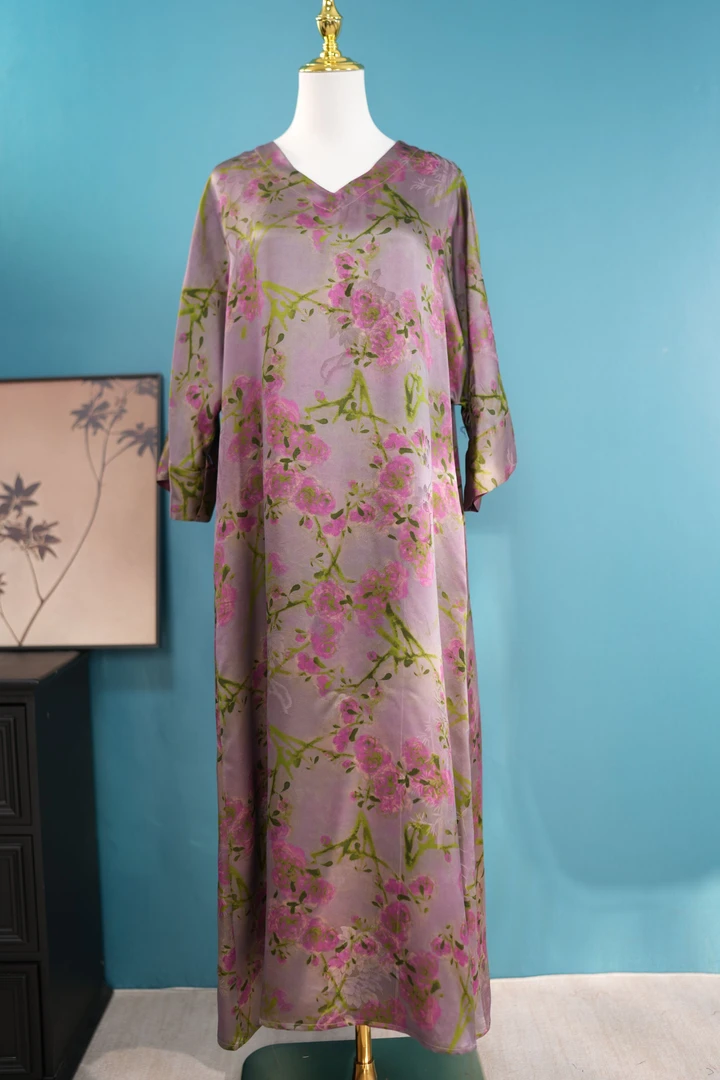 P106女士气质V领长袍