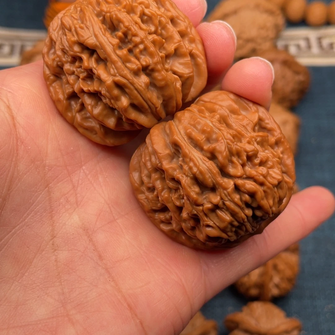 文玩核桃把件40平谷楼