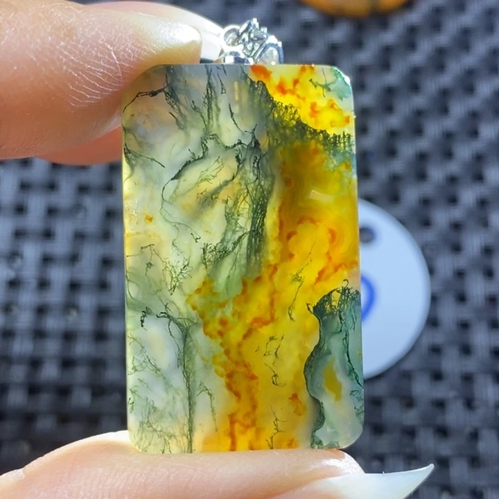 未镶嵌颈饰玛瑙/玉髓俊*