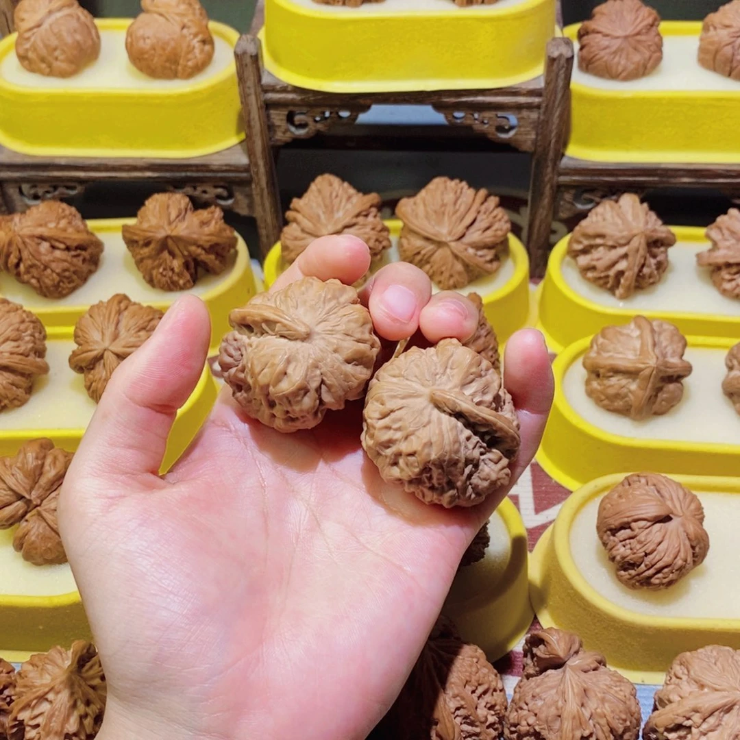 【闪购商品】文玩核桃吊坠一帆风顺