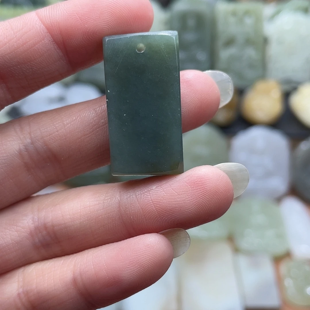 和田玉未镶嵌吊坠(不含链)