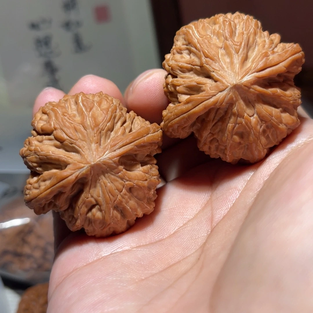 王***彬吊坠文玩核桃40磨盘核桃