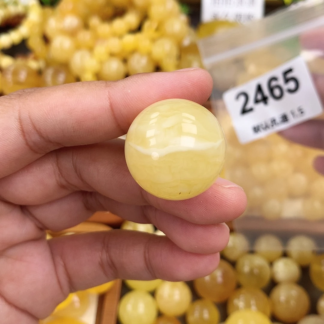 未镶嵌琥珀珠宝奇石24.7