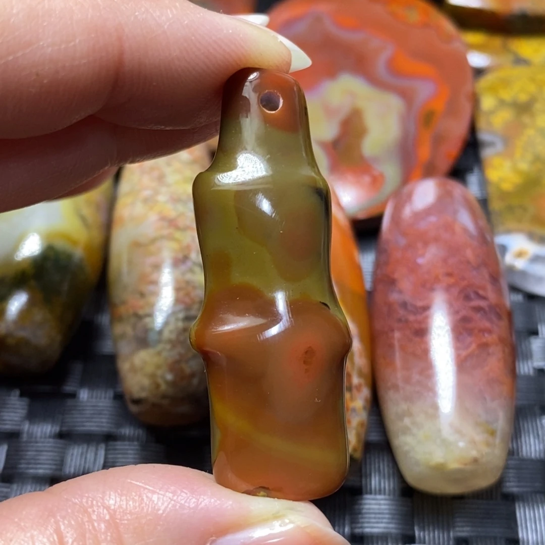 玛瑙/玉髓颈饰未镶嵌