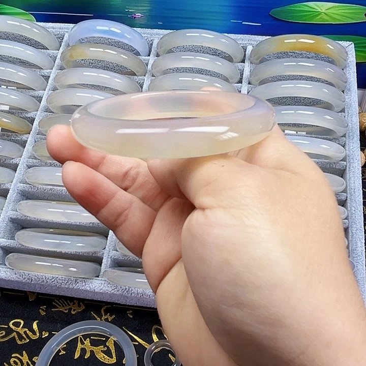玛瑙/玉髓未镶嵌手镯