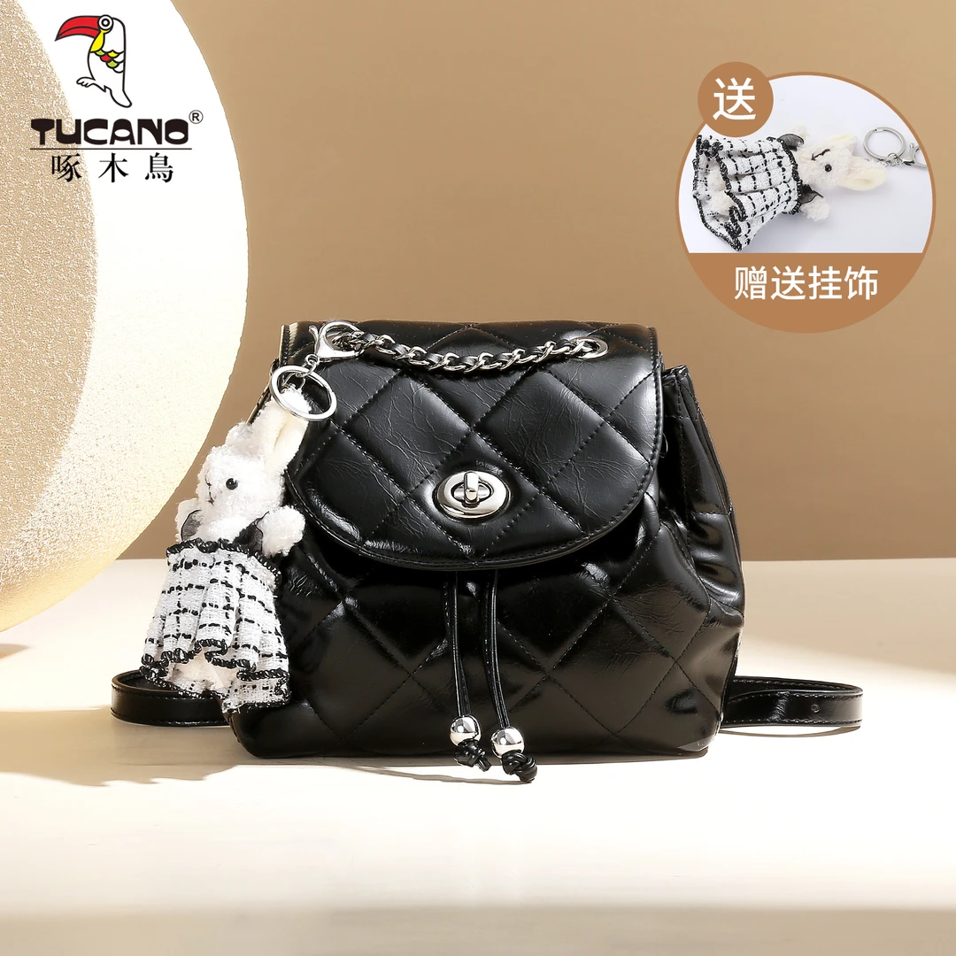 秋冬时尚轻奢漆皮百搭简约通勤黑色小香风质感格纹女黑色双肩小包