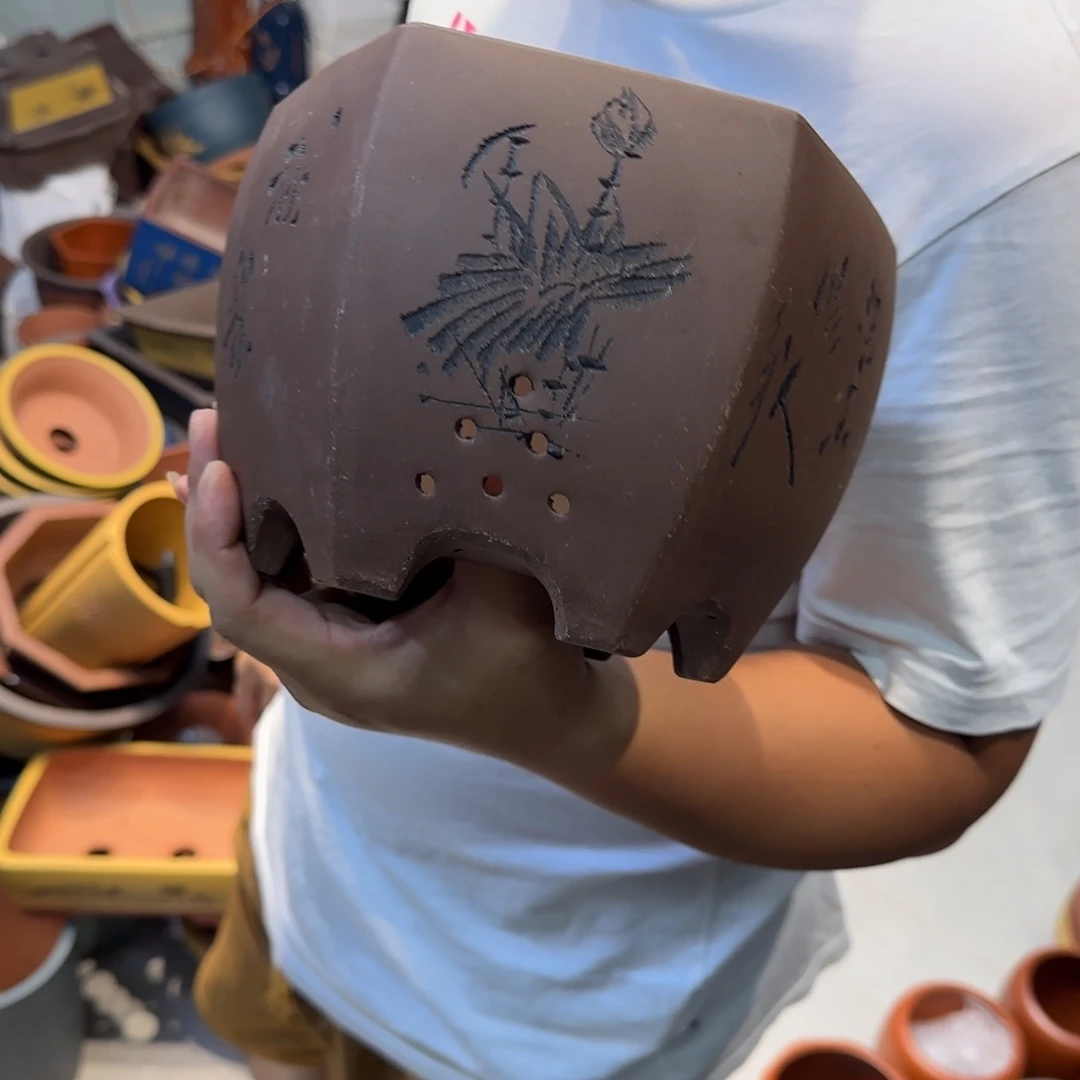 紫砂花盆瑕疵和瑕疵