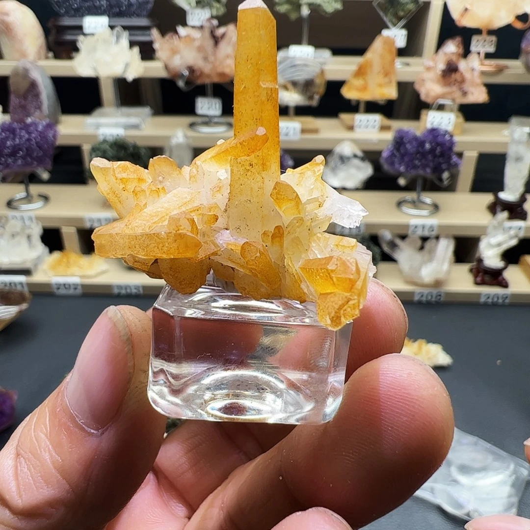 花***包石水晶原石摆件666