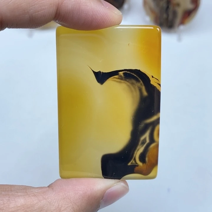 玛瑙/玉髓未镶嵌珠宝半成品