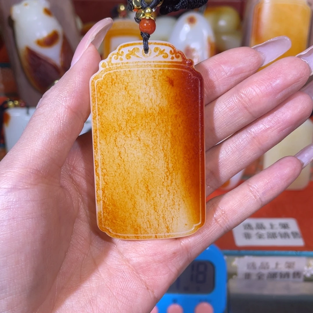 大***麟和田玉未镶嵌挂件