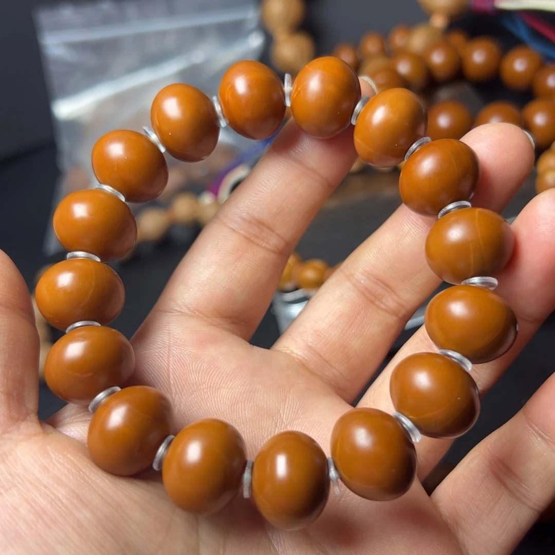 致***丞橄榄核手串/手链1.6铁核算盘珠精品