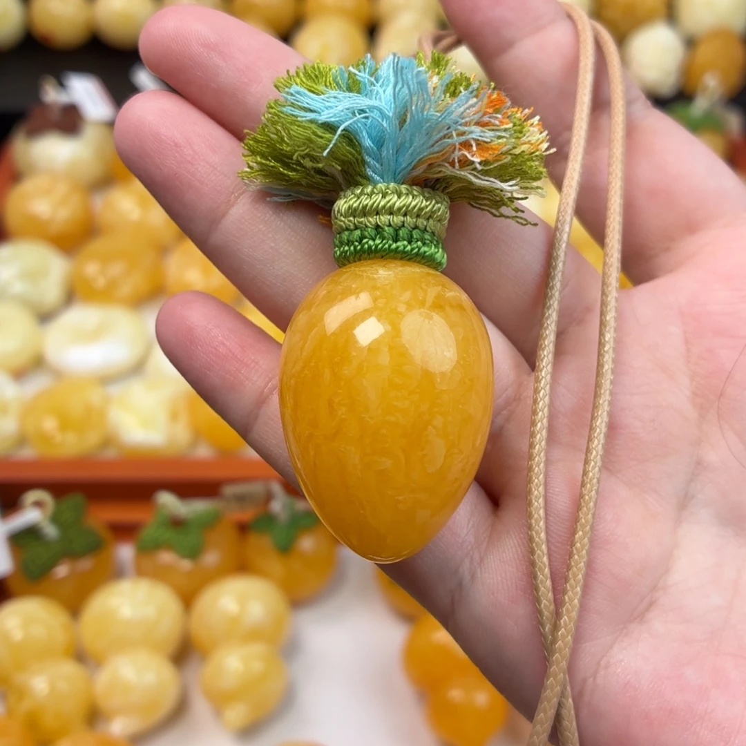 蜜蜡未镶嵌毛衣链蜜蜡