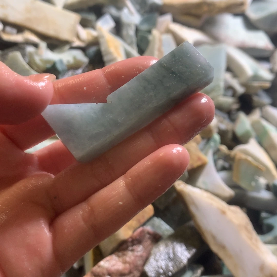 翡翠颈饰未镶嵌缅甸翡翠