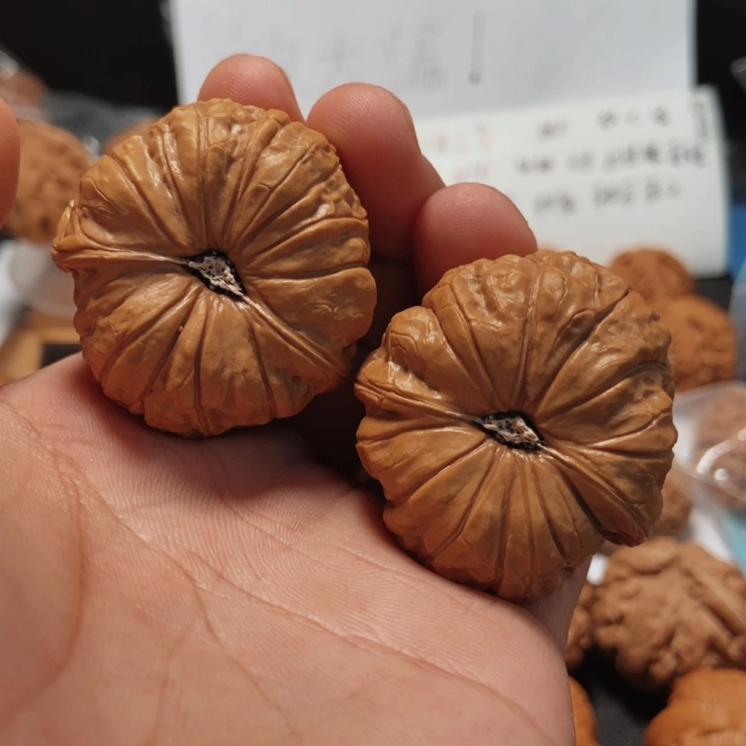 文玩核桃吊坠南瓜