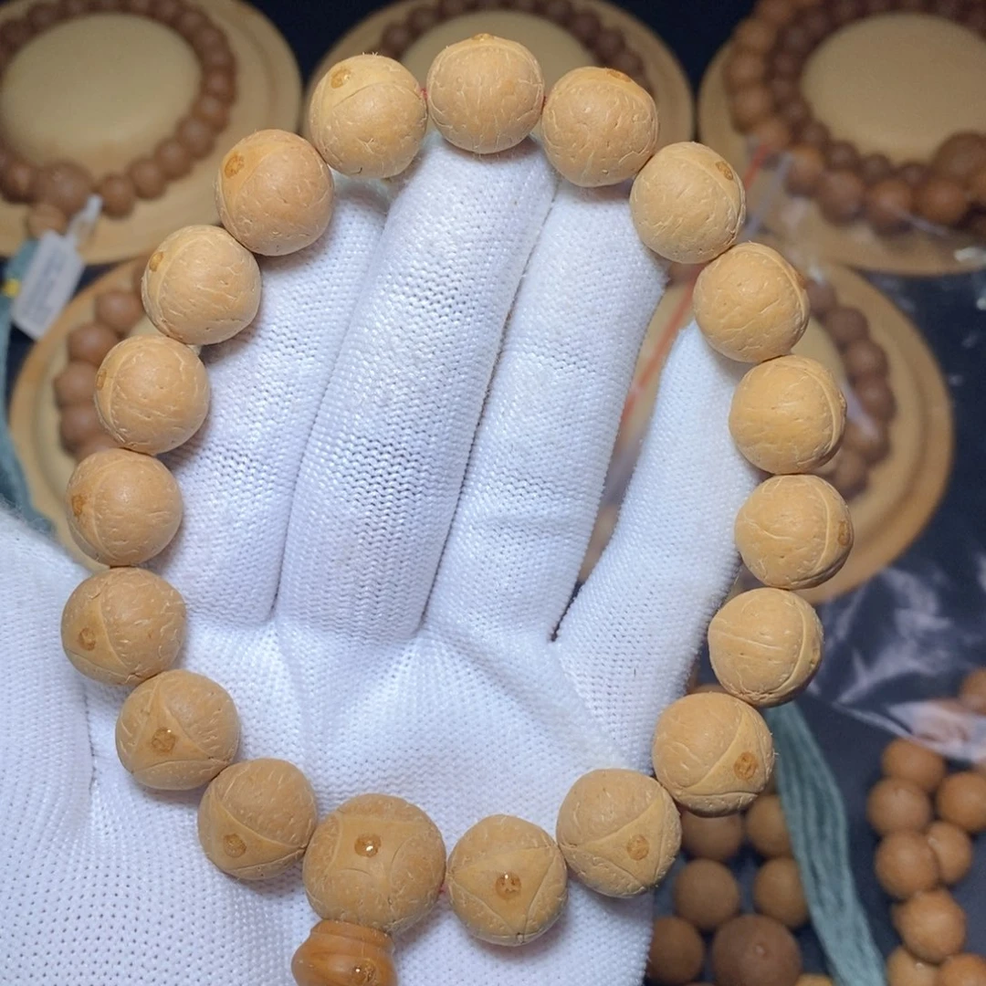 吊坠凤眼菩提?****白13.8mm新籽果冻皮龙眼手串18颗