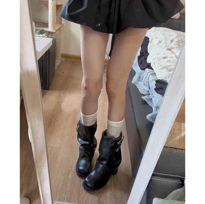 褶皱堆堆靴女2025秋款流行超火洋气小短靴西部裤管靴机车马丁靴子