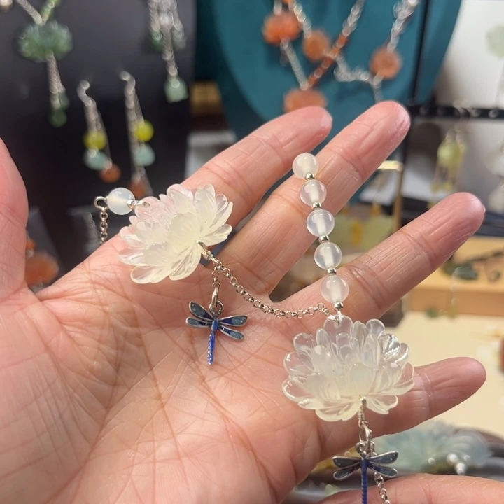 蛇纹石玉银S925镶嵌挂饰一**源