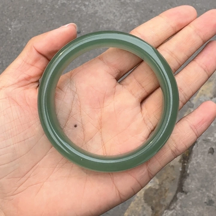 石英质玉手镯合金