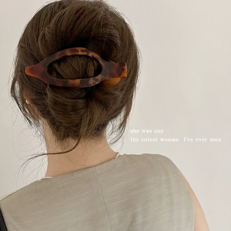 高级感镂空磨砂女后脑勺发抓夹2024新款大号鸭嘴气质