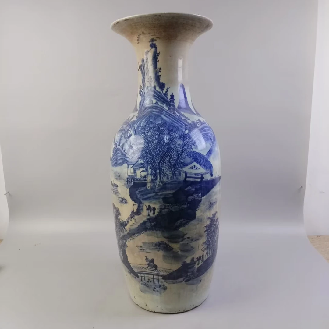 16 165 清晚期青花山水花瓶-5170221