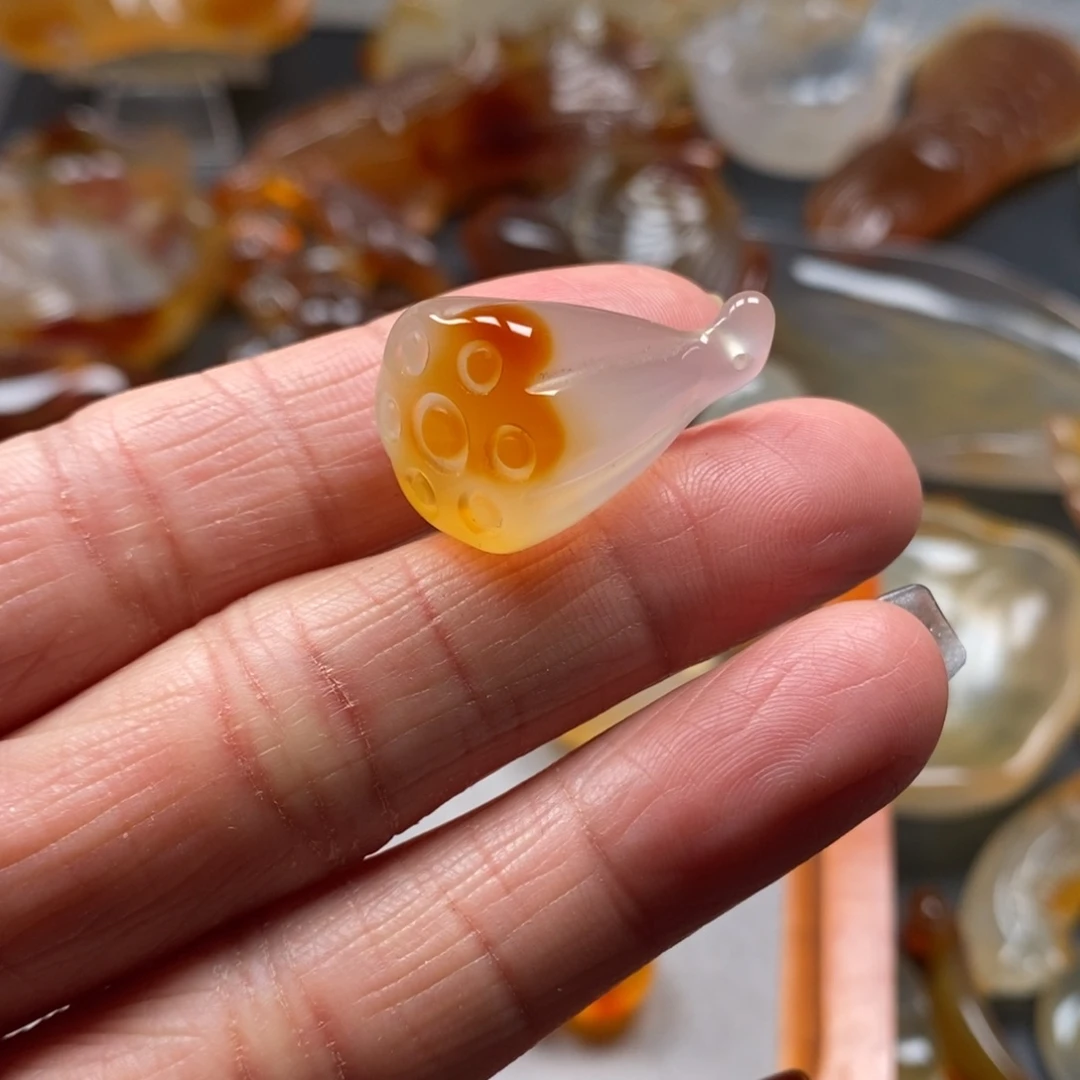 玛瑙/玉髓未镶嵌颈饰