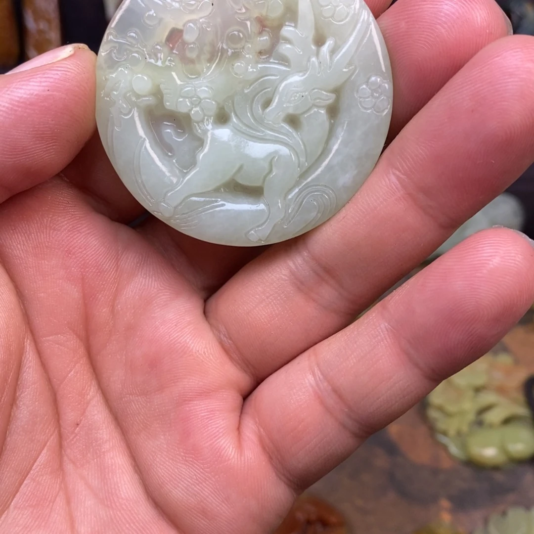 蛇纹石玉未镶嵌吊坠(赠链)