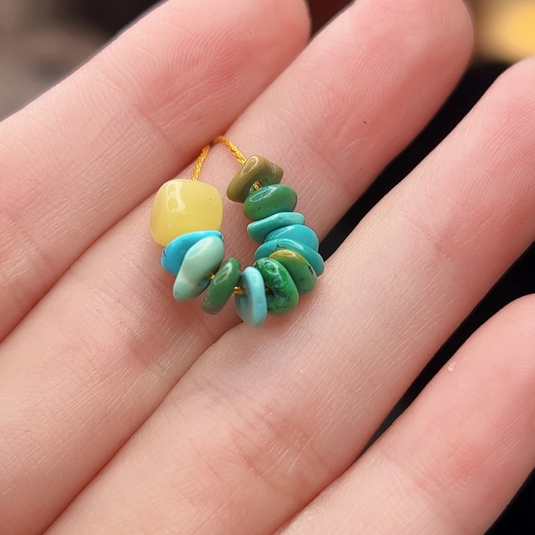 蜜蜡未镶嵌珠宝奇石