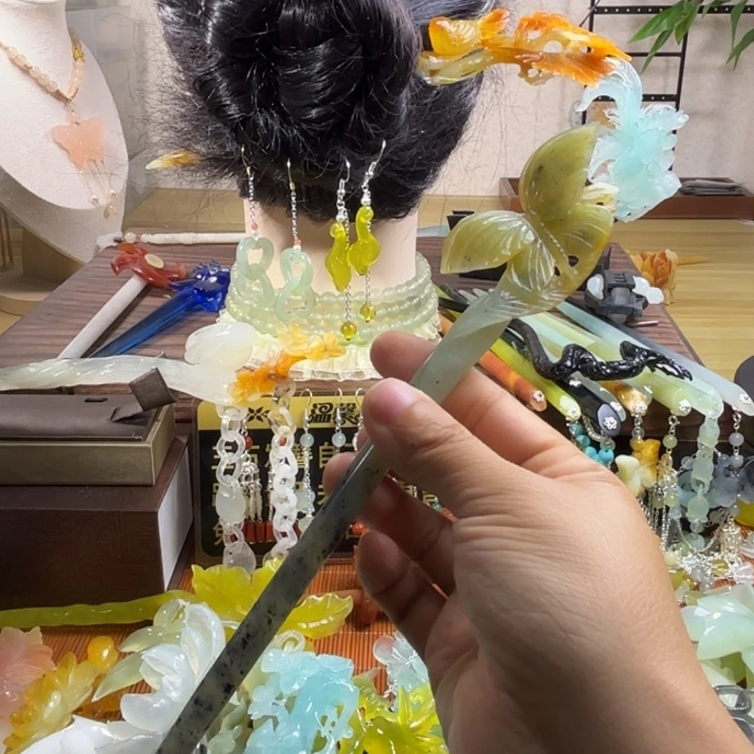 蛇纹石玉合金发饰