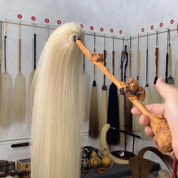 马尾拂尘一物一拍